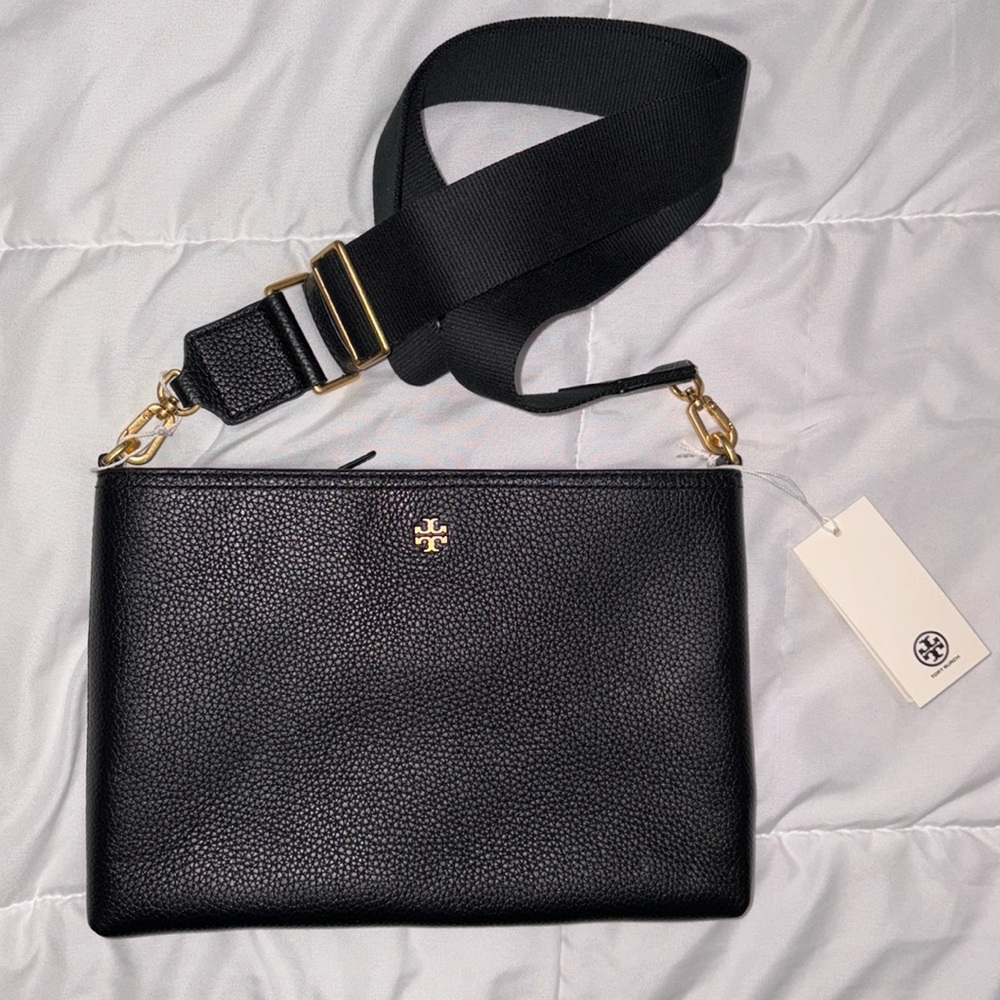 NWT Tory Burch Blake Swingpack Leather Crossbody Bag in Black